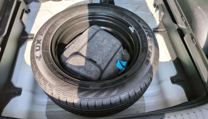 2022 Hyundai Creta SX IVT 1.5 PETROL, Petrol, Automatic, 34,413 km, Right Rear Tyre Tread