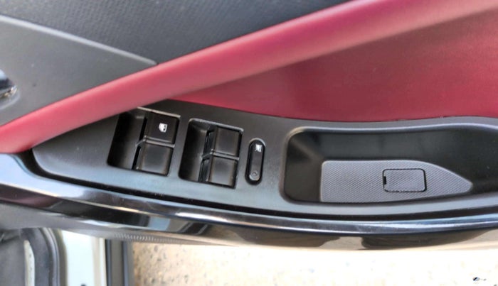 2024 Tata Curvv EV Accomplished Plus S 45, Electric, Automatic, 20,590 km, Driver Side Door Panels Control