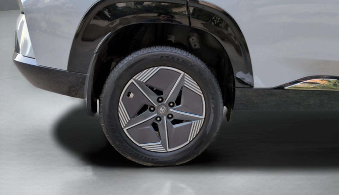 2024 Tata Curvv EV Accomplished Plus S 45, Electric, Automatic, 20,590 km, Right Rear Wheel