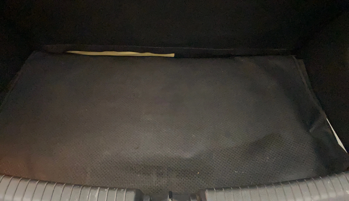 2016 Hyundai Grand i10 ASTA (O) 1.2 KAPPA VTVT, Petrol, Manual, 91,986 km, Boot Inside