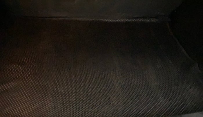 2021 Tata NEXON XMA SUNROOF PETROL, Petrol, Automatic, 33,081 km, Boot Inside