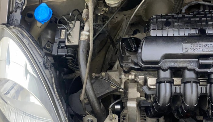 2015 Honda Amaze 1.2L I-VTEC SX, Petrol, Manual, 1,03,952 km, Engine View - Right