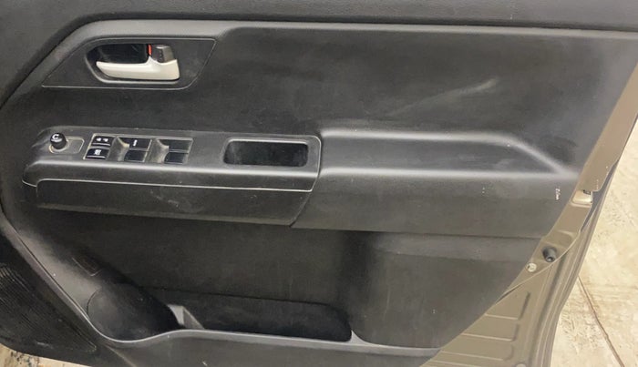 2021 Maruti New Wagon-R VXI 1.2, Petrol, Manual, 32,332 km, Driver Side Door Panels Control