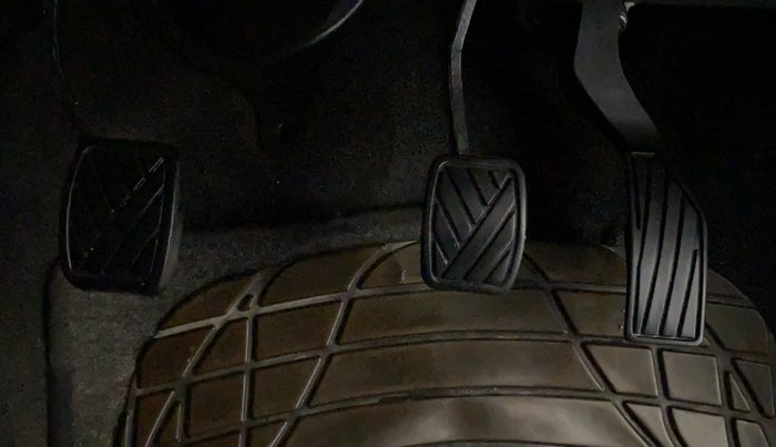 2012 Maruti Ritz VXI, Petrol, Manual, 56,899 km, Pedals