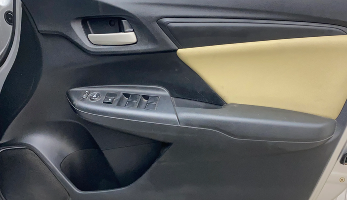 2015 Honda Jazz 1.2L I-VTEC S, Petrol, Manual, 42,088 km, Driver Side Door Panels Control