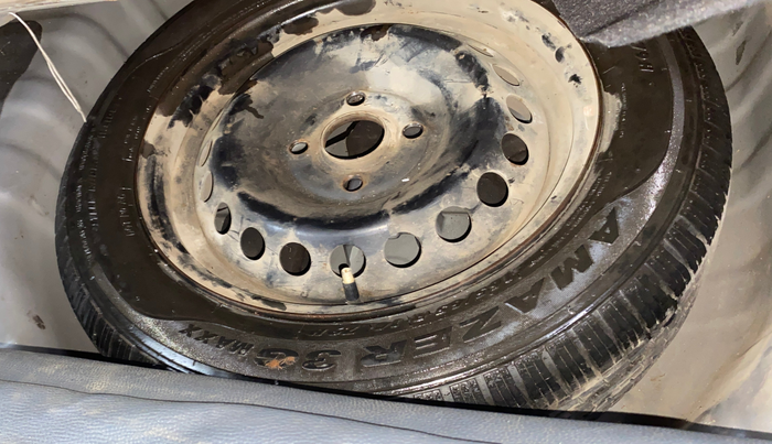 2015 Hyundai Grand i10 SPORTZ 1.2 KAPPA VTVT, CNG, Manual, 52,972 km, Spare Tyre