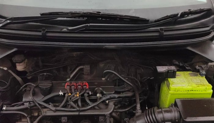 2016 Hyundai Elite i20 SPORTZ 1.2, CNG, Manual, 69,894 km, Engine View