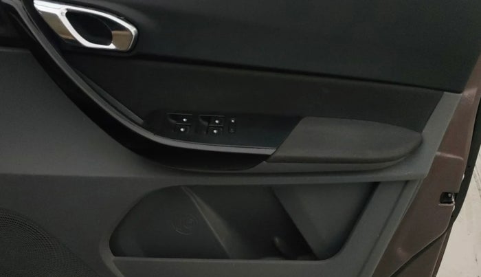 2017 Tata TIGOR XZ (O) PETROL, Petrol, Manual, 82,308 km, Driver Side Door Panels Control