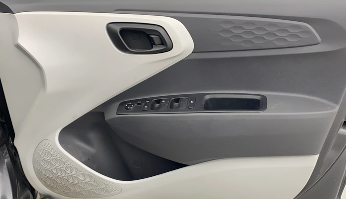 2021 Hyundai GRAND I10 NIOS MAGNA 1.2 KAPPA VTVT, Petrol, Manual, 38,322 km, Driver Side Door Panels Control