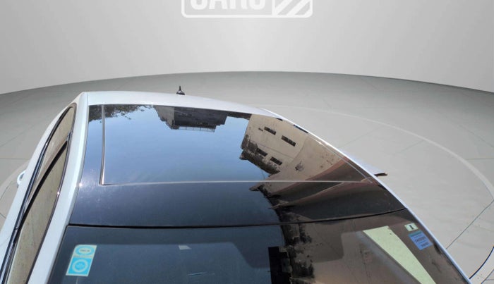 2021 Skoda Superb Sportline AT , Petrol, Automatic, 36,554 km, Moonroof/ Sunroof