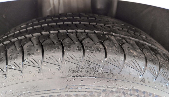 2021 Skoda Superb Sportline AT , Petrol, Automatic, 36,554 km, Left Rear Tyre Tread