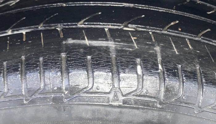 2017 Maruti Baleno ZETA PETROL 1.2, Petrol, Manual, 46,257 km, Left Rear Tyre Tread