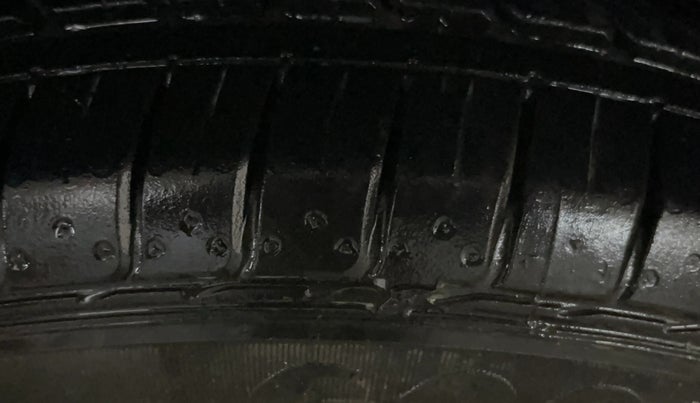 2015 Honda City 1.5L I-VTEC V MT, Petrol, Manual, 57,598 km, Right Front Tyre Tread