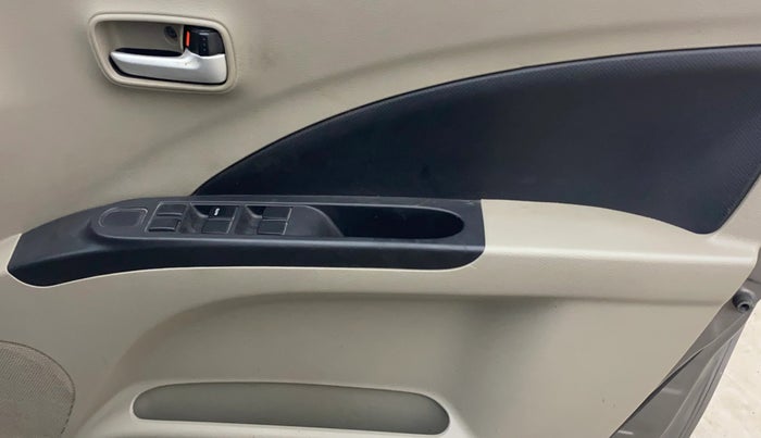 2015 Maruti Celerio VXI, Petrol, Manual, 79,902 km, Driver Side Door Panels Control