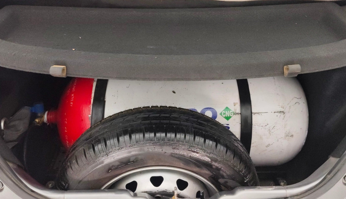 2019 Tata Tiago XZ PETROL, CNG, Manual, 28,177 km, Boot Inside