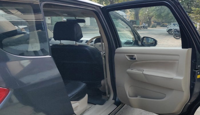 2016 Maruti Ertiga VDI SHVS, Diesel, Manual, 67,804 km, RHS Rear Door