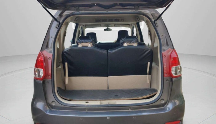 2016 Maruti Ertiga VDI SHVS, Diesel, Manual, 67,804 km, Boot Inside