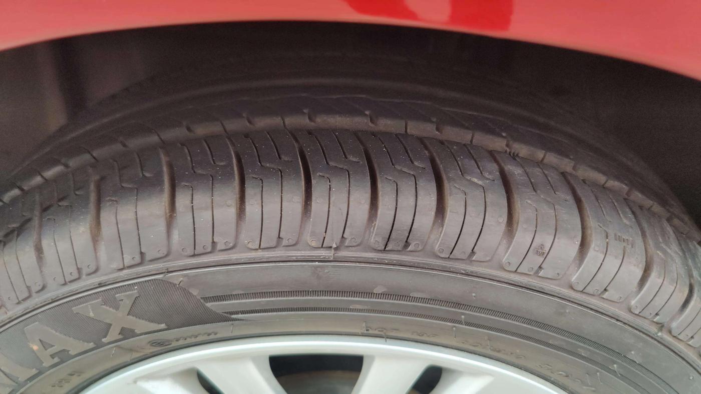 2018 Toyota YARIS VX CVT, Petrol, Automatic, 31,620 km, Left Rear Tyre Tread