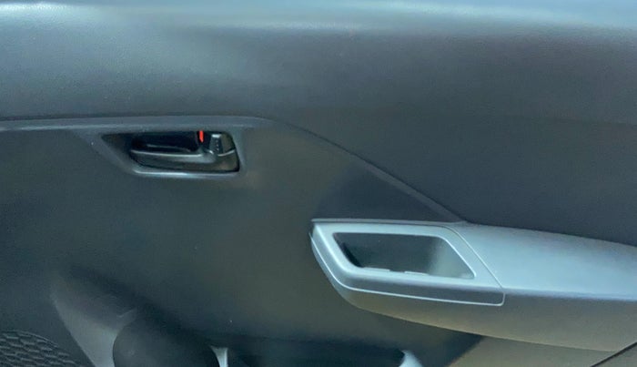 2024 Maruti Alto K10 VXI, Petrol, Manual, 9,391 km, Driver Side Door Panels Control