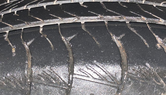 2019 MG HECTOR SHARP 1.5 DCT PETROL, Petrol, Automatic, 71,198 km, Left Front Tyre Tread