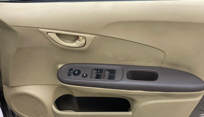 2012 Honda Brio S MT, Petrol, Manual, 58,099 km, Driver Side Door Panels Control