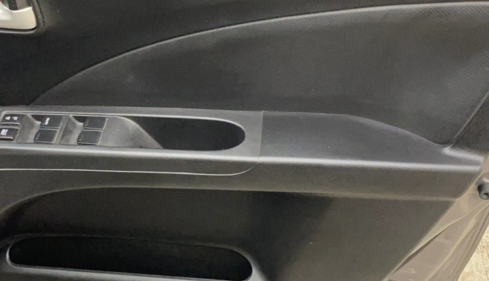 2018 Maruti Celerio X VXI, Petrol, Manual, 77,215 km, Driver Side Door Panels Control