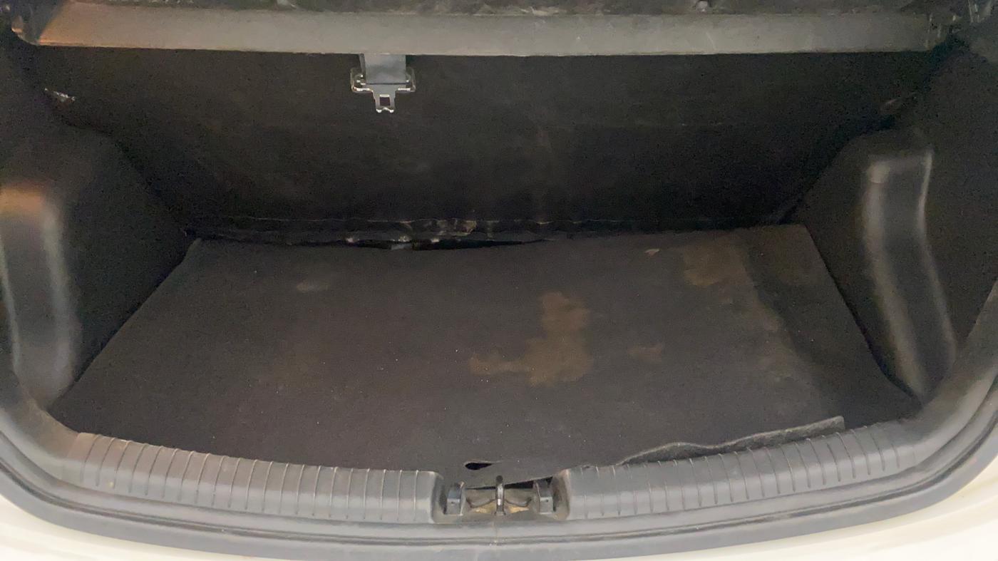 2018 Hyundai Grand i10 ASTA U2 1.2 CRDI, Diesel, Manual, 47,585 km, Boot Inside