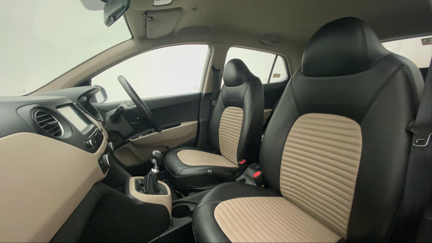 2018 Hyundai Grand i10 ASTA U2 1.2 CRDI, Diesel, Manual, 47,585 km, Right Side Front Door Cabin