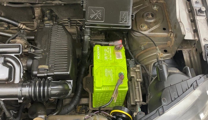 2019 Renault Kwid CLIMBER 1.0 AMT, Petrol, Automatic, 72,955 km, Engine View - Left