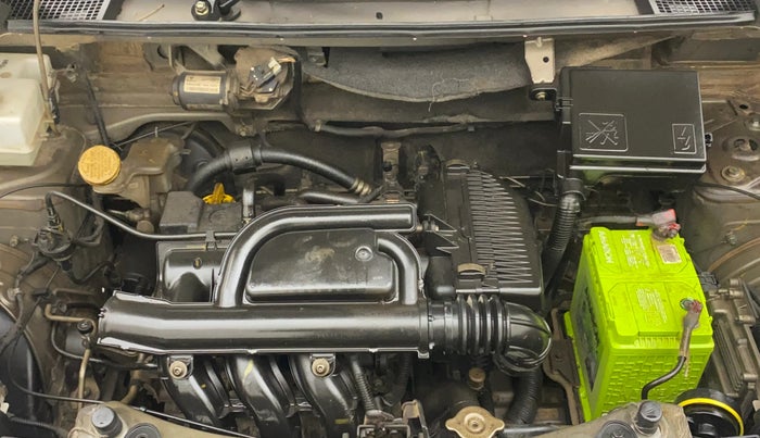 2019 Renault Kwid CLIMBER 1.0 AMT, Petrol, Automatic, 72,955 km, Engine View