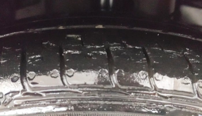 2020 Tata Tiago XZ PLUS PETROL, CNG, Manual, 60,510 km, Right Front Tyre Tread