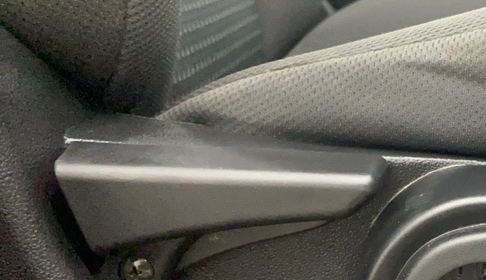 2017 Tata Tiago XZ PETROL, Petrol, Manual, 60,883 km, Driver Side Adjustment Panel