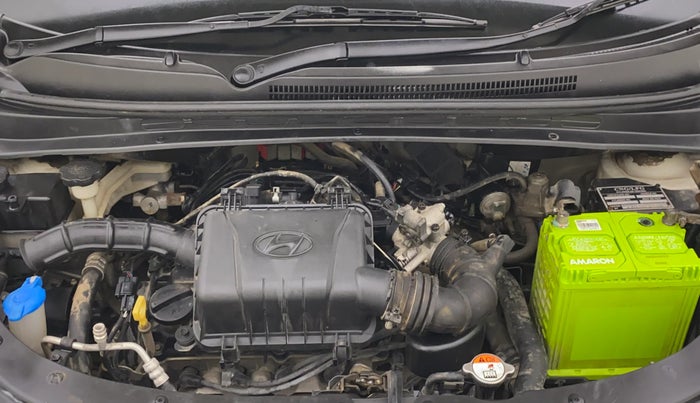2015 Hyundai i10 MAGNA 1.1, CNG, Manual, 68,805 km, Engine View