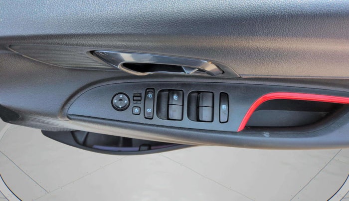 2022 Hyundai NEW I20 N LINE N8 1.0 TURBO GDI DCT, Petrol, Automatic, 47,607 km, Driver Side Door Panels Control