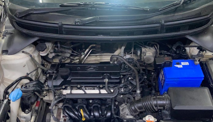 2017 Hyundai Elite i20 ASTA 1.2 DUAL TONE, Petrol, Manual, 1,23,384 km, Engine View