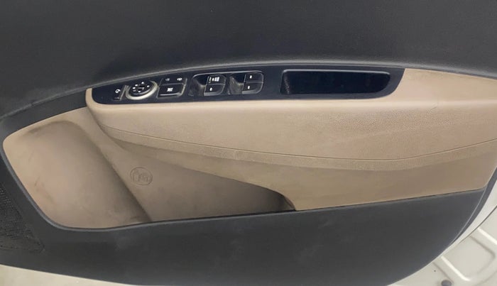 2019 Hyundai Grand i10 SPORTZ 1.2 KAPPA VTVT, Petrol, Manual, 95,881 km, Driver Side Door Panels Control