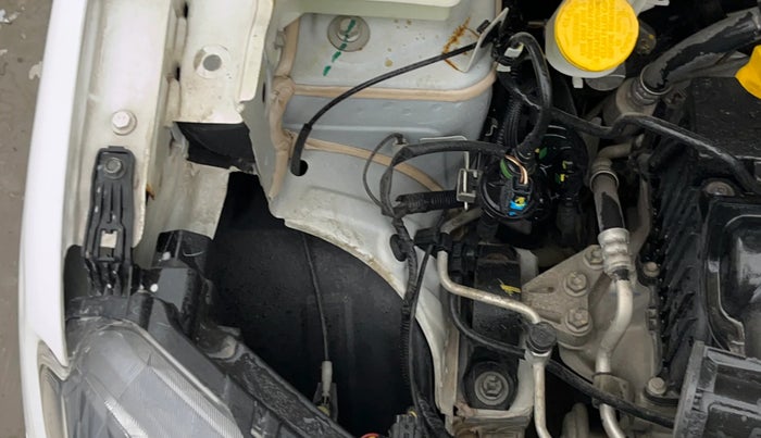 2021 Renault Kwid RXT 1.0 (O), Petrol, Manual, 24,174 km, Engine View - Right