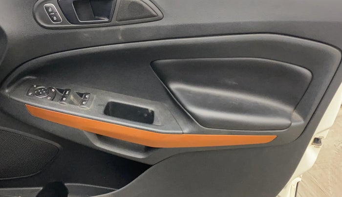 2019 Ford Ecosport TITANIUM 1.0L ECOBOOST SPORTS(SUNROOF), Petrol, Manual, 47,737 km, Driver Side Door Panels Control