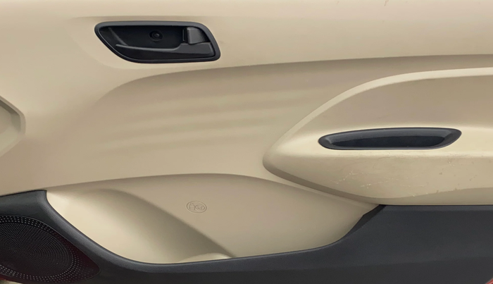 2022 Hyundai NEW SANTRO MAGNA, Petrol, Manual, 17,292 km, Driver Side Door Panels Control