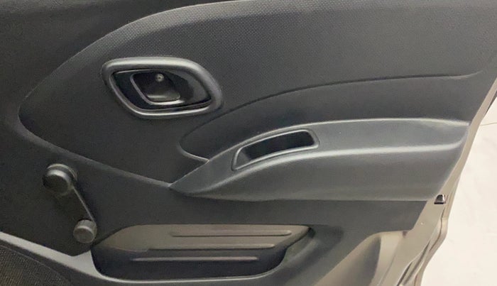 2018 Datsun Redi Go A, Petrol, Manual, 34,374 km, Driver Side Door Panels Control