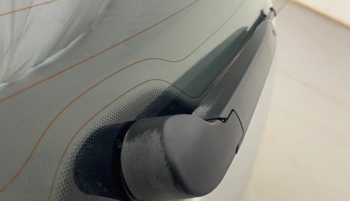 2017 Volkswagen Polo HIGHLINE1.2L, Petrol, Manual, 40,889 km, Rear Wiper