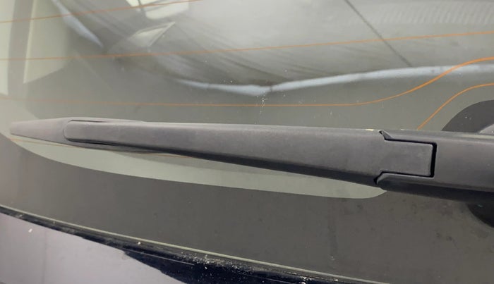 2022 Maruti XL6 ZETA AT, Petrol, Automatic, 37,084 km, Rear Wiper