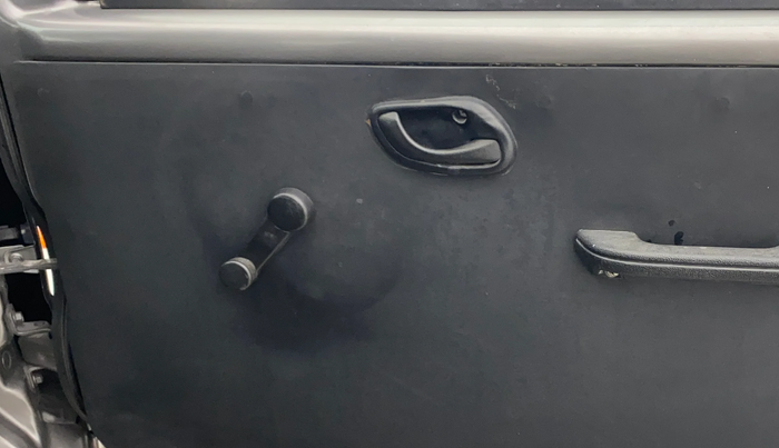 2022 Maruti Eeco 5 STR AC, Petrol, Manual, 28,014 km, Driver Side Door Panels Control