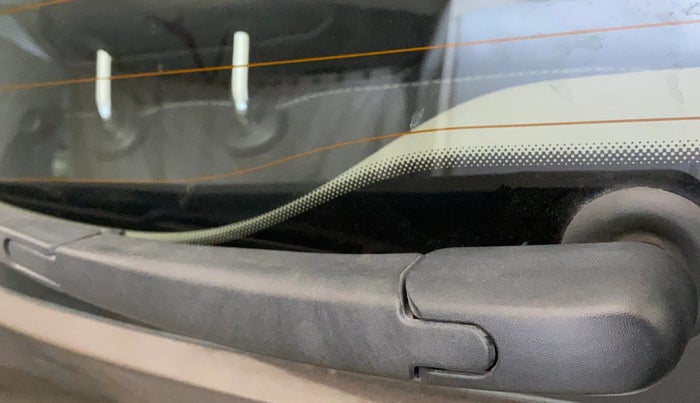 2024 Renault TRIBER RXZ, Petrol, Manual, 11,880 km, Rear Wiper