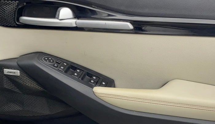 2020 KIA SELTOS GTX PLUS 1.4 PETROL, Petrol, Manual, 1,14,432 km, Driver Side Door Panels Control