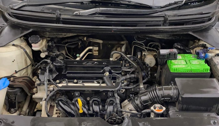 2017 Hyundai Elite i20 ASTA 1.2 DUAL TONE, Petrol, Manual, 31,134 km, Engine View