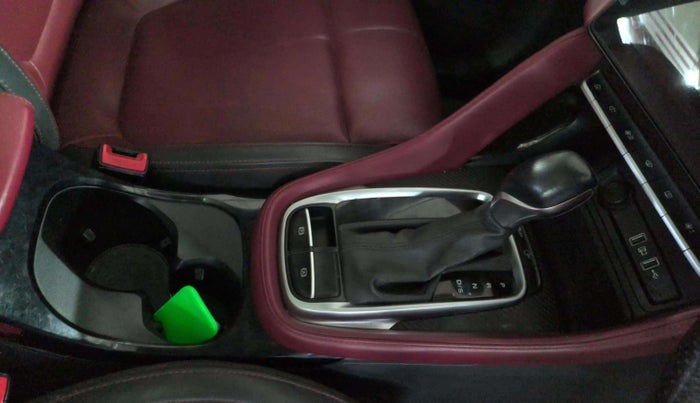 2021 MG ASTOR SAVVY 1.5 CVT S RED, Petrol, Automatic, 54,693 km, Gear Lever