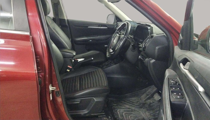 2020 KIA SONET GTX PLUS 1.5 AT, Diesel, Automatic, 96,288 km, Right Side Front Door Cabin