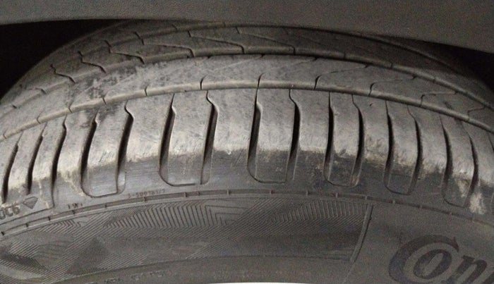 2020 KIA SONET GTX PLUS 1.5 AT, Diesel, Automatic, 96,288 km, Left Rear Tyre Tread