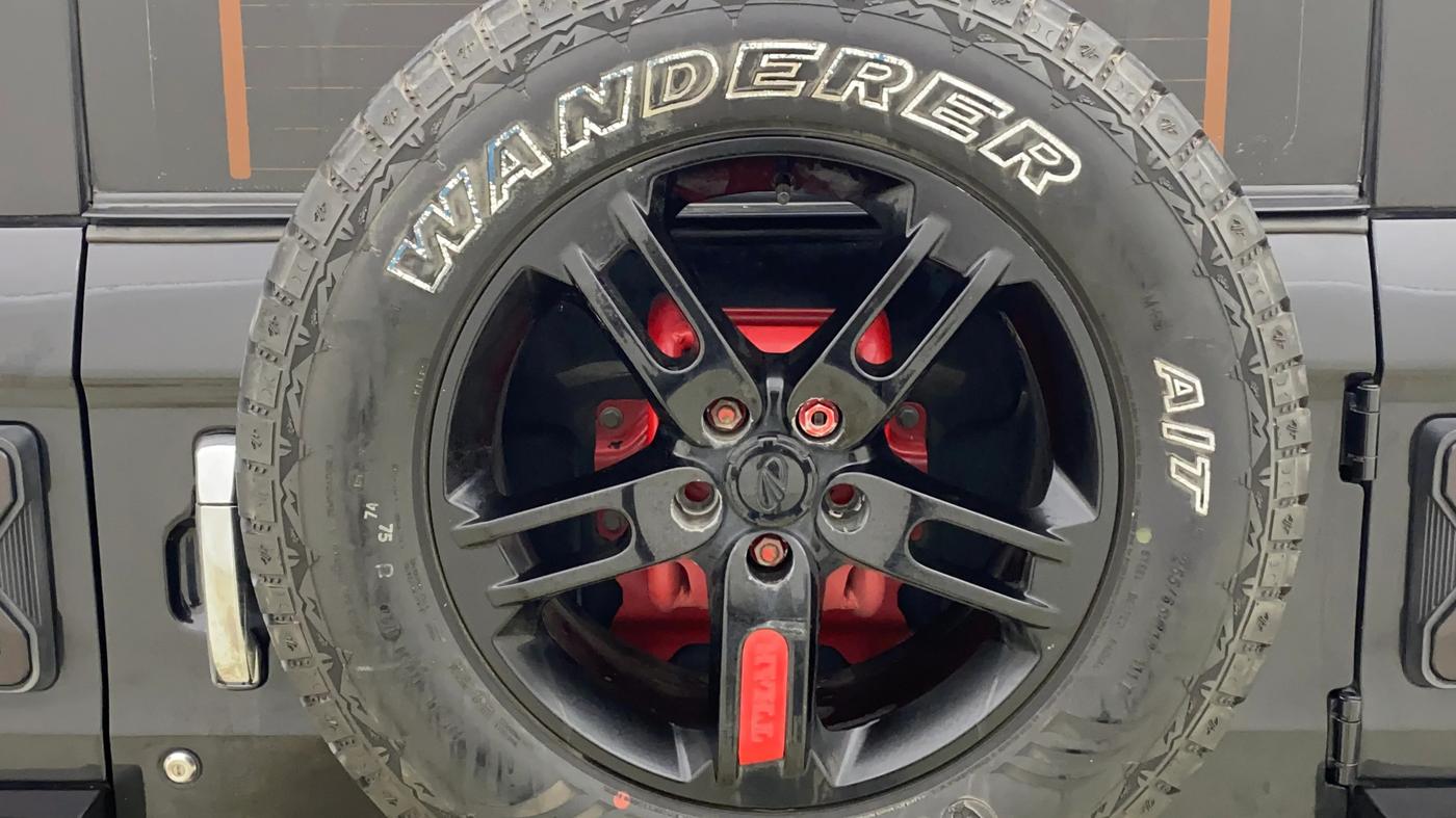 2022 Mahindra Thar LX PETROL HT 4WD AT, Petrol, Automatic, 41,933 km, Spare Tyre